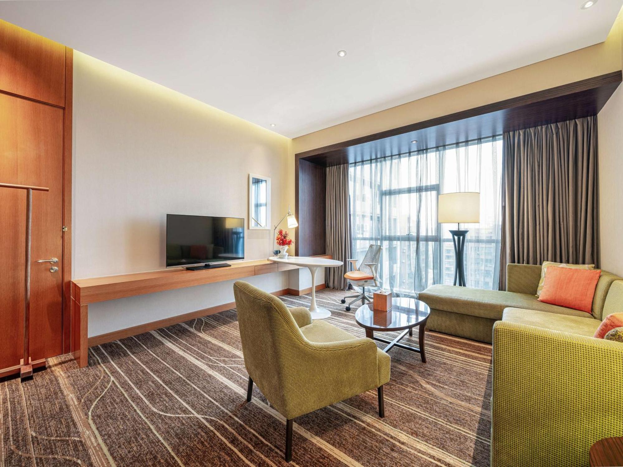 Hilton Garden Inn Chengdu Huayang מראה חיצוני תמונה