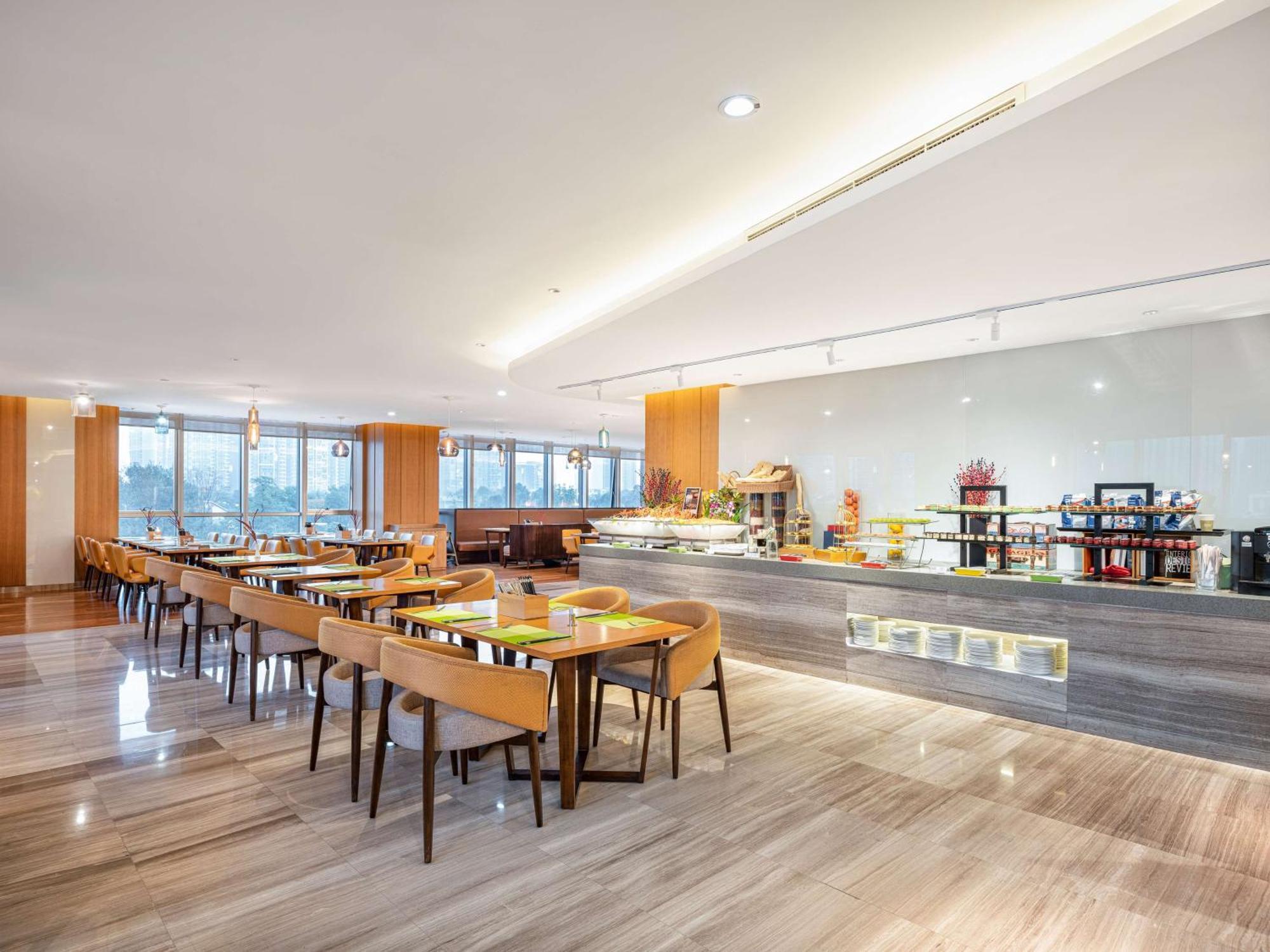 Hilton Garden Inn Chengdu Huayang מראה חיצוני תמונה